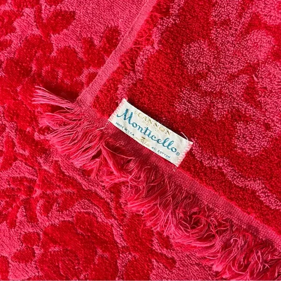 Monticello vintage bath luxury red pink floral 70s 60s mcm towel set gift 🩷❤️🩷